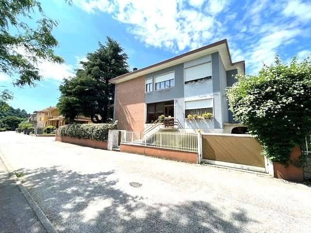 casa indipendente in vendita a Valdagno