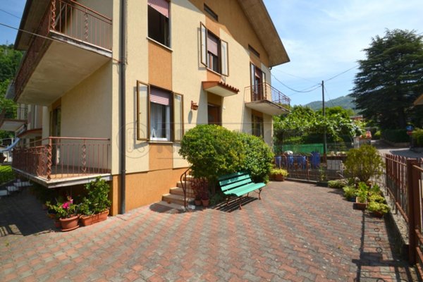 esavano in vendita a Valdagno