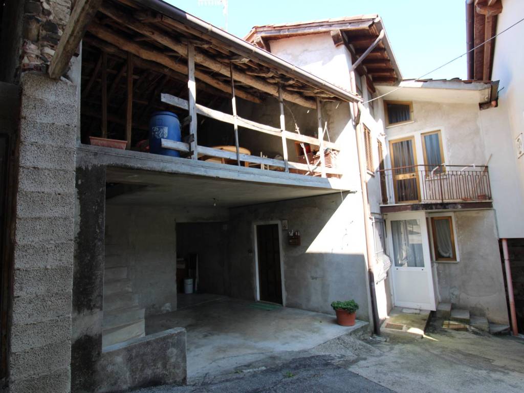 casa indipendente in vendita a Valdagno