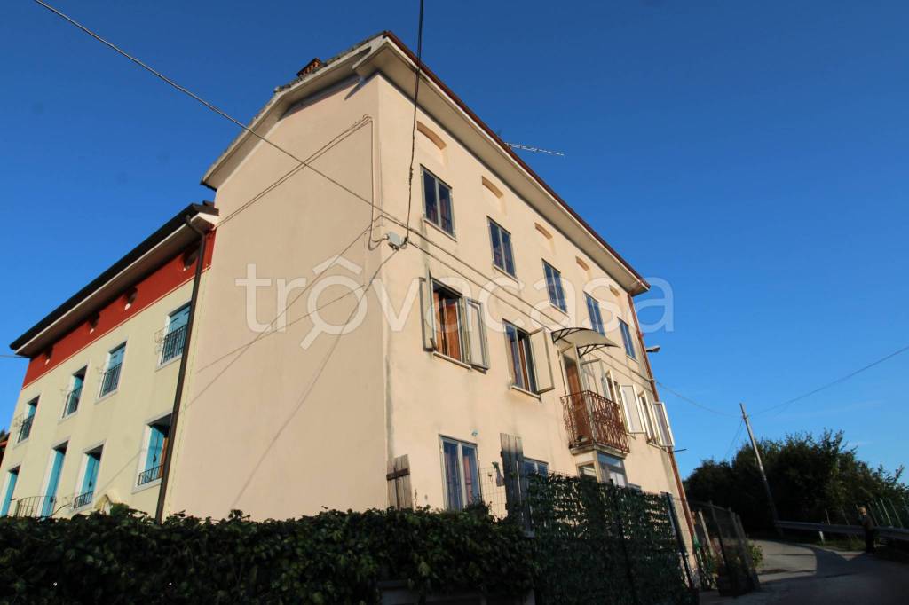 casa indipendente in vendita a Valdagno