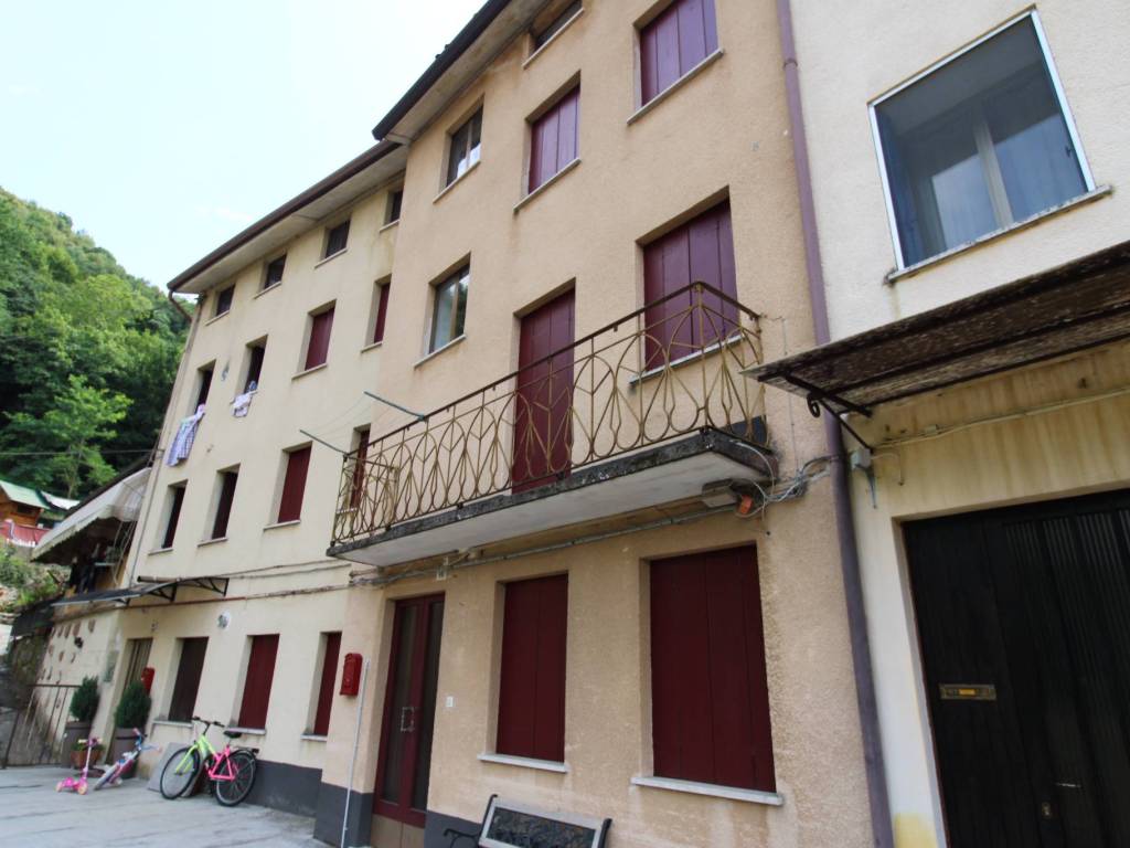 casa indipendente in vendita a Valdagno