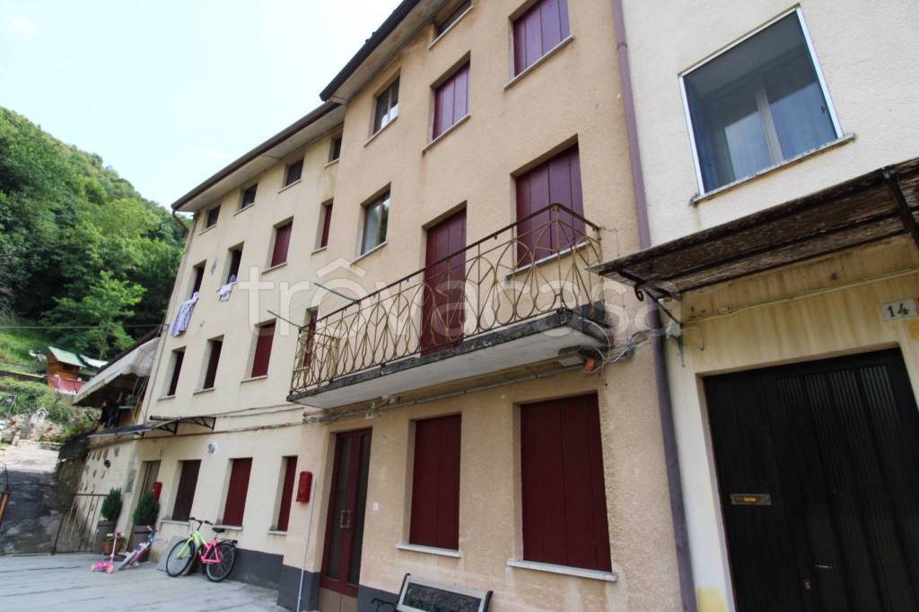 casa indipendente in vendita a Valdagno