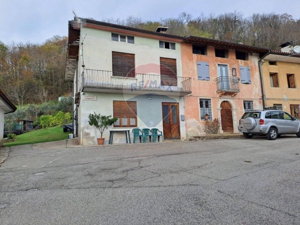 casa indipendente in vendita a Valdagno