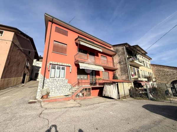 casa indipendente in vendita a Valdagno