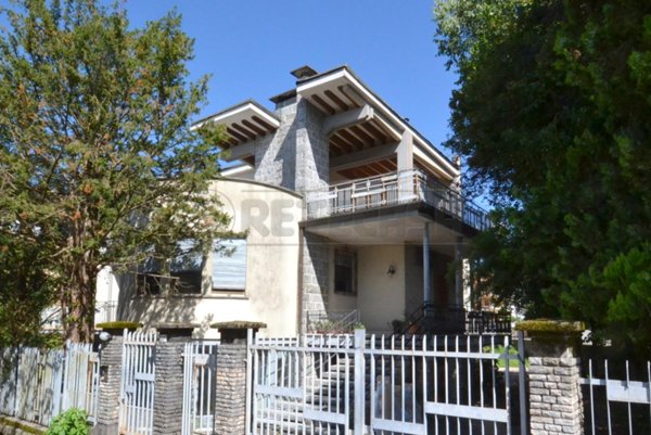 casa indipendente in vendita a Valdagno