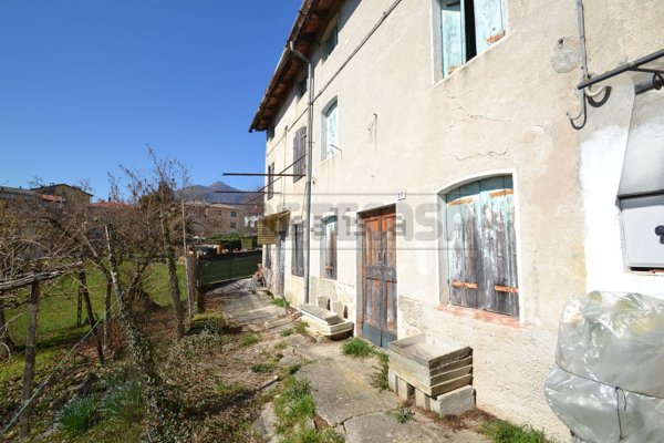 casa indipendente in vendita a Valdagno