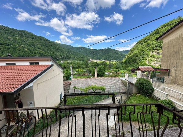 casa indipendente in vendita a Valdagno