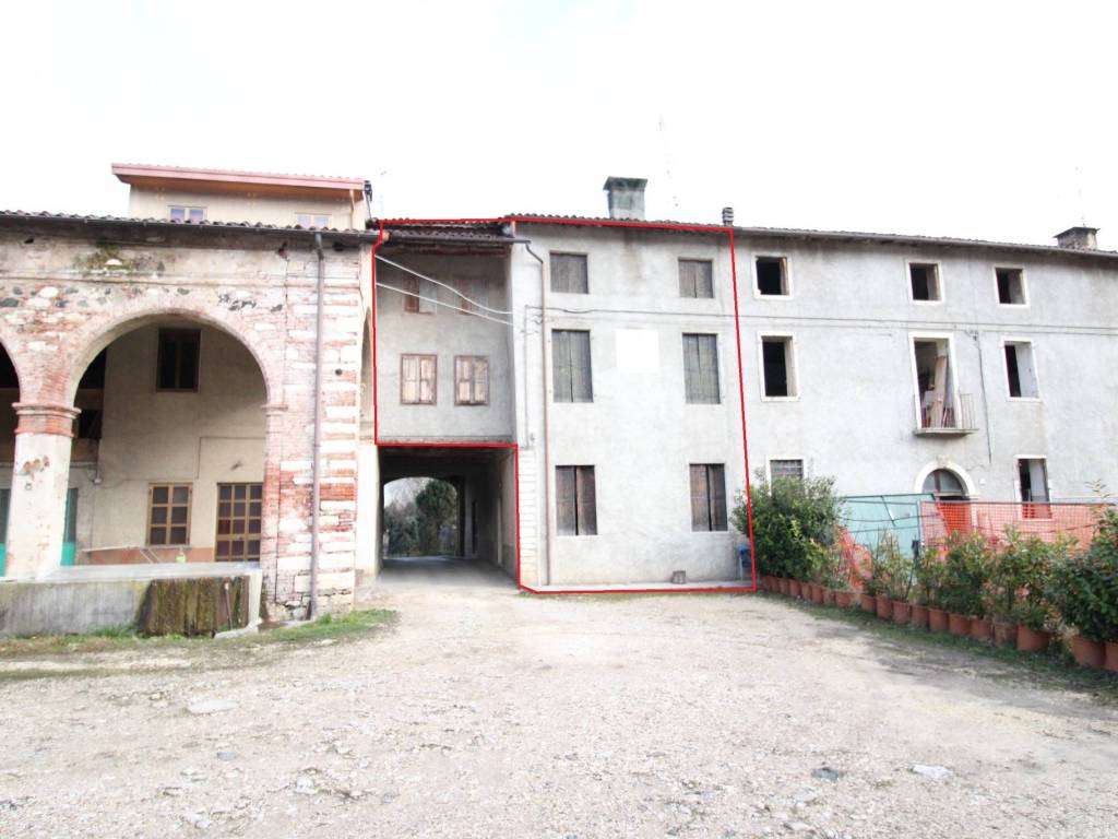 casa indipendente in vendita a Valdagno