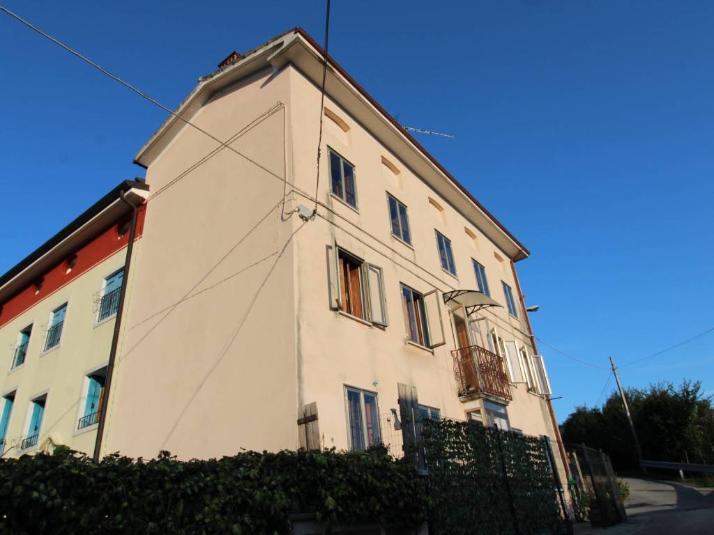 casa indipendente in vendita a Valdagno
