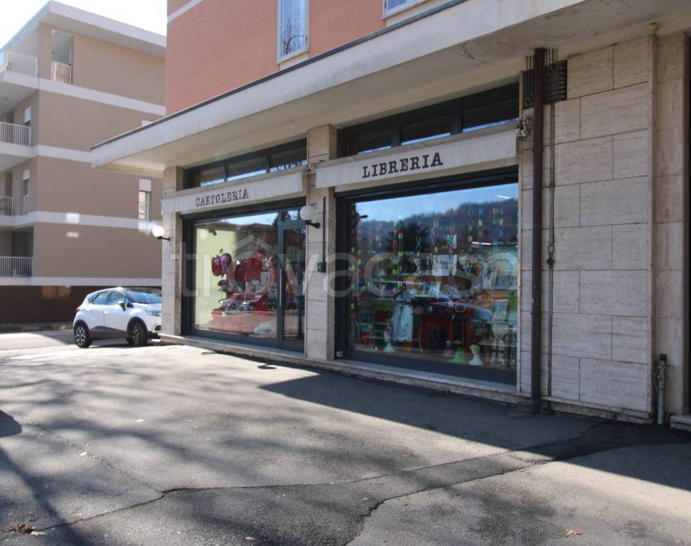 negozio in vendita a Valdagno