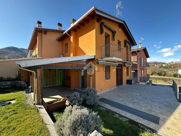 casa indipendente in vendita a Valdagno
