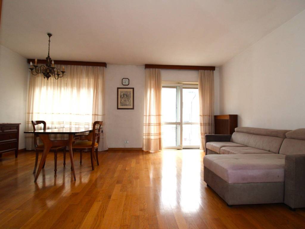 intera palazzina in vendita a Valdagno in zona San Quirico