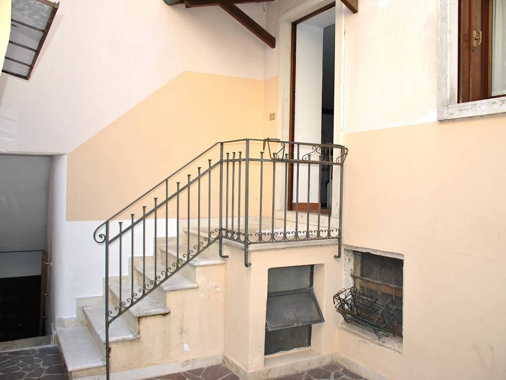 casa indipendente in vendita a Valdagno