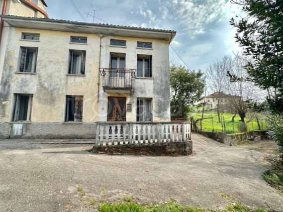 casa indipendente in vendita a Valdagno