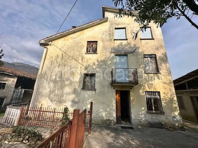 casa indipendente in vendita a Valdagno