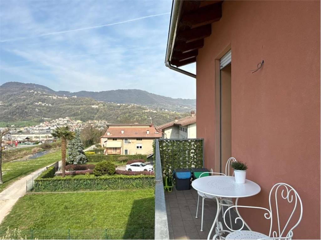 appartamento in vendita a Valdagno in zona Piana