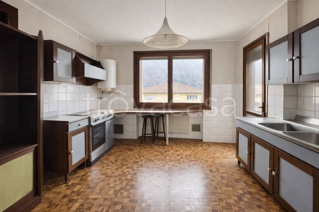 appartamento in vendita a Valdagno in zona San Quirico