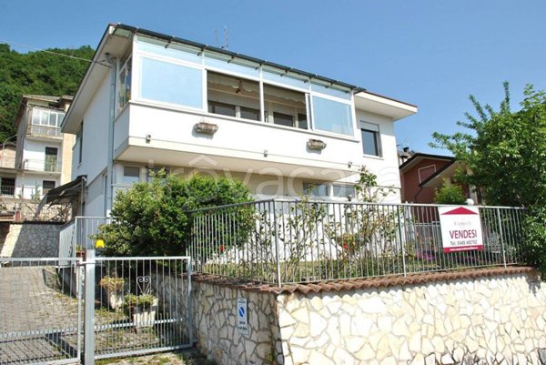 casa indipendente in vendita a Valdagno in zona Maglio di Sopra