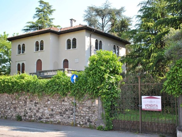 casa indipendente in vendita a Valdagno