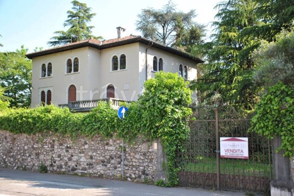 casa indipendente in vendita a Valdagno