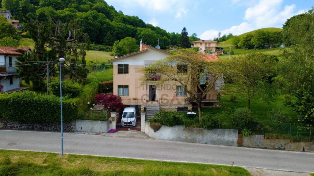 casa indipendente in vendita a Valdagno