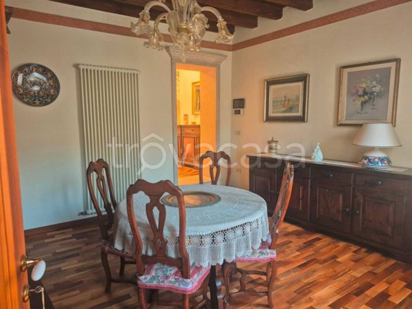 casa indipendente in vendita a Valdagno