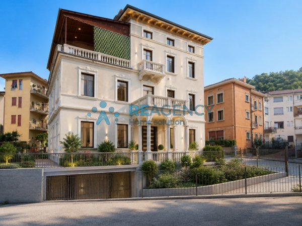 casa indipendente in vendita a Valdagno in zona Novale