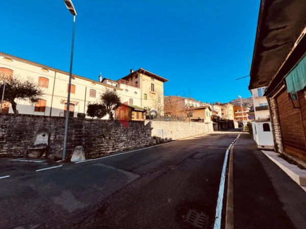 casa indipendente in vendita a Valdagno