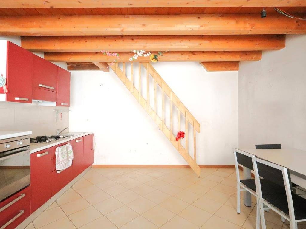 casa indipendente in vendita a Valdagno