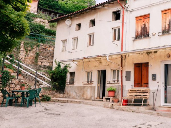 casa indipendente in vendita a Valdagno