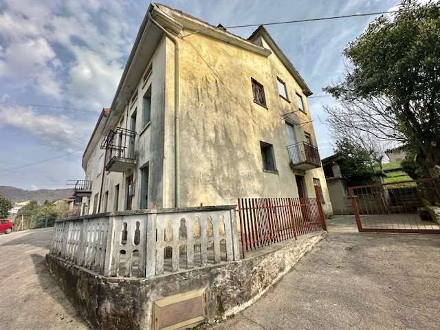 casa indipendente in vendita a Valdagno