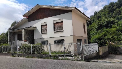 casa indipendente in vendita a Valdagno
