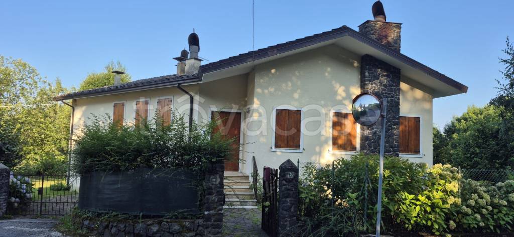 casa indipendente in vendita a Valdagno in zona Castelvecchio