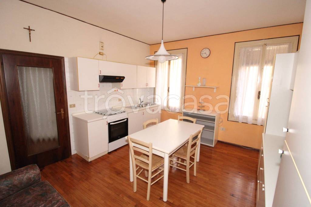 appartamento in vendita a Valdagno in zona Maglio di Sopra