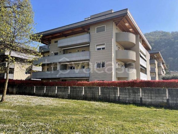 locale commerciale in vendita a Valdagno