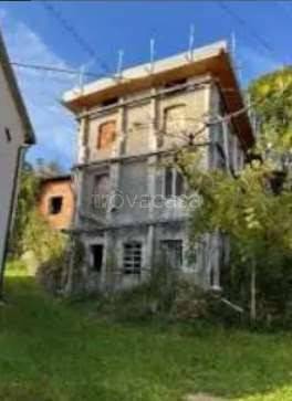 casa indipendente in vendita a Valdagno
