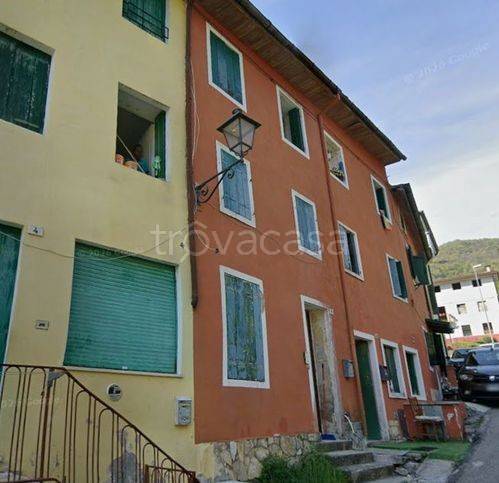 casa indipendente in vendita a Valdagno