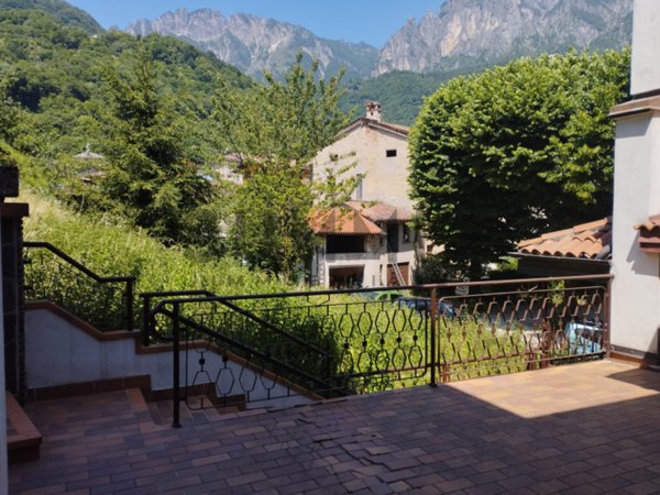 appartamento in vendita a Valli del Pasubio in zona Sant'Antonio