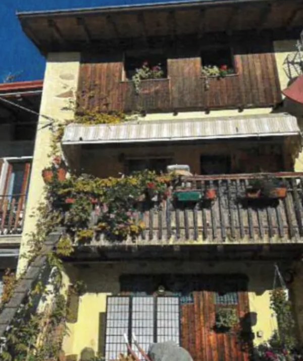 casa indipendente in vendita a Valli del Pasubio