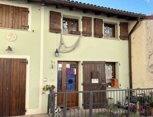 casa indipendente in vendita a Valli del Pasubio
