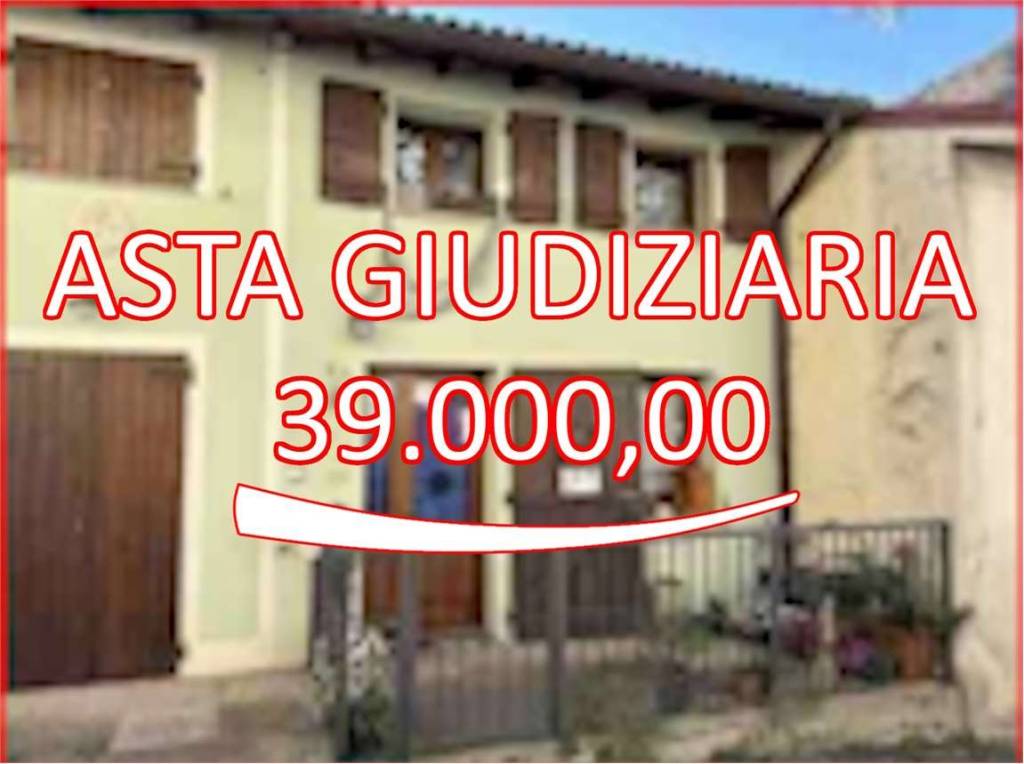 casa indipendente in vendita a Valli del Pasubio