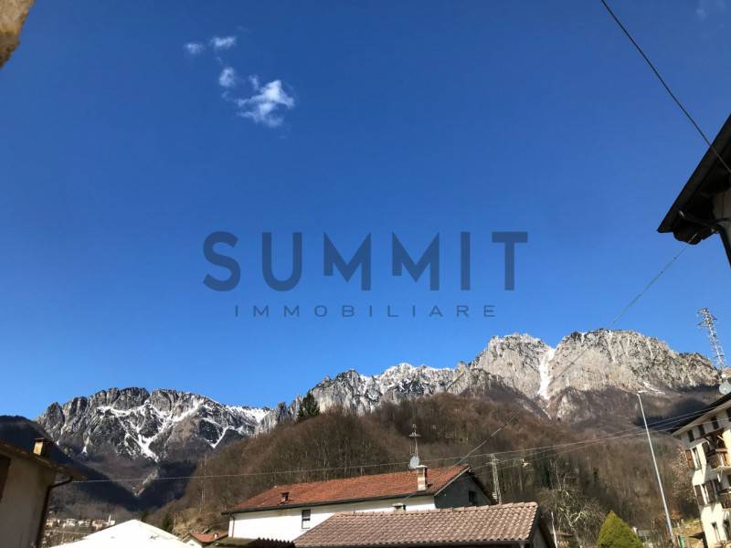 casa indipendente in vendita a Valli del Pasubio