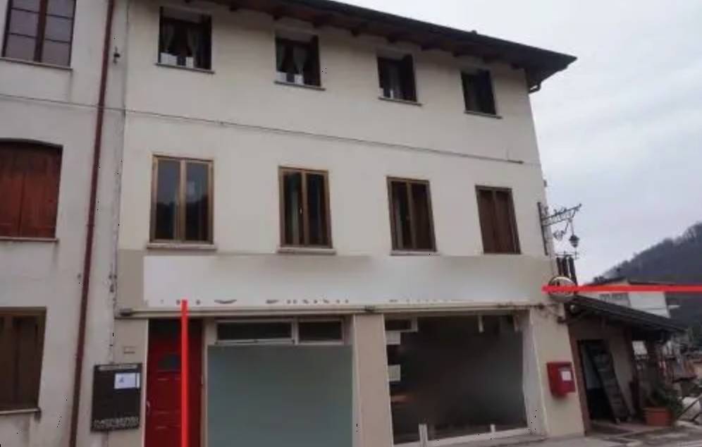 negozio in vendita a Valli del Pasubio
