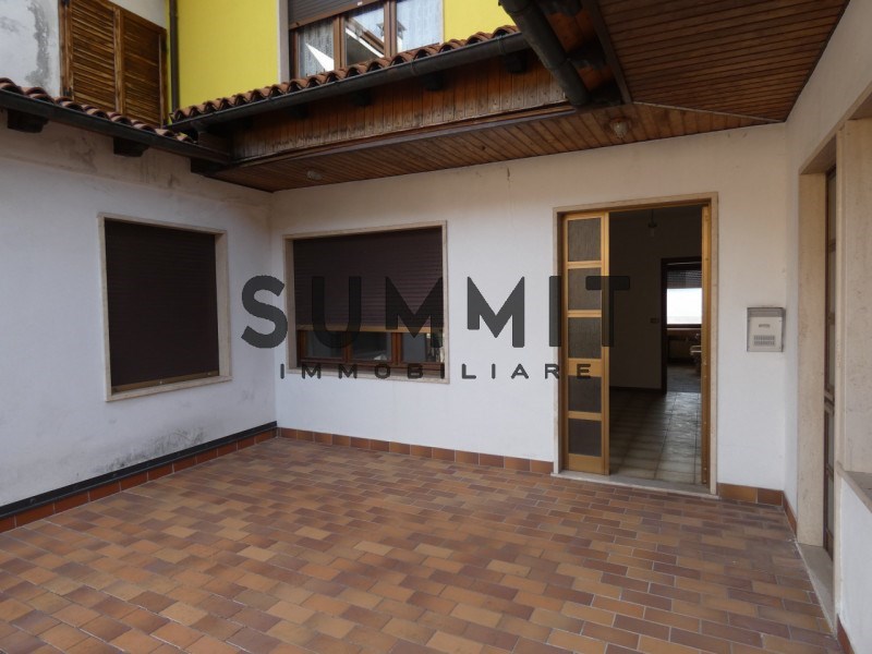 appartamento in vendita a Valli del Pasubio in zona Sant'Antonio