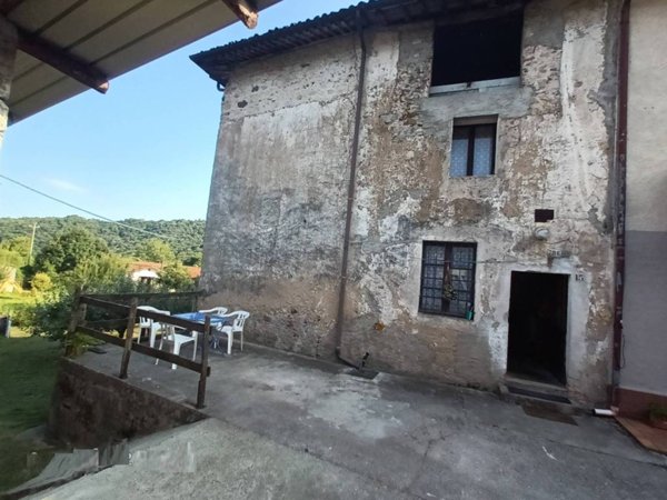 casa indipendente in vendita a Valli del Pasubio