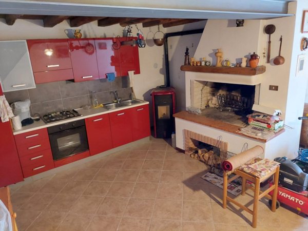 casa semindipendente in vendita a Valli del Pasubio