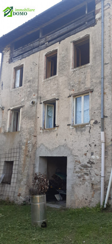 casa indipendente in vendita a Valli del Pasubio