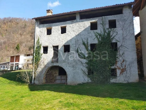 casa indipendente in vendita a Valli del Pasubio