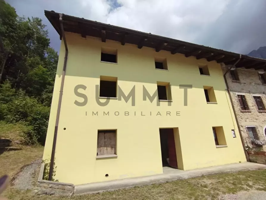 casa indipendente in vendita a Valli del Pasubio