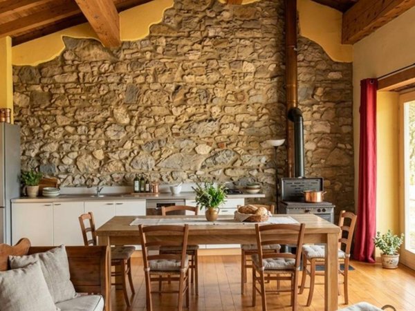 casa indipendente in vendita a Valli del Pasubio